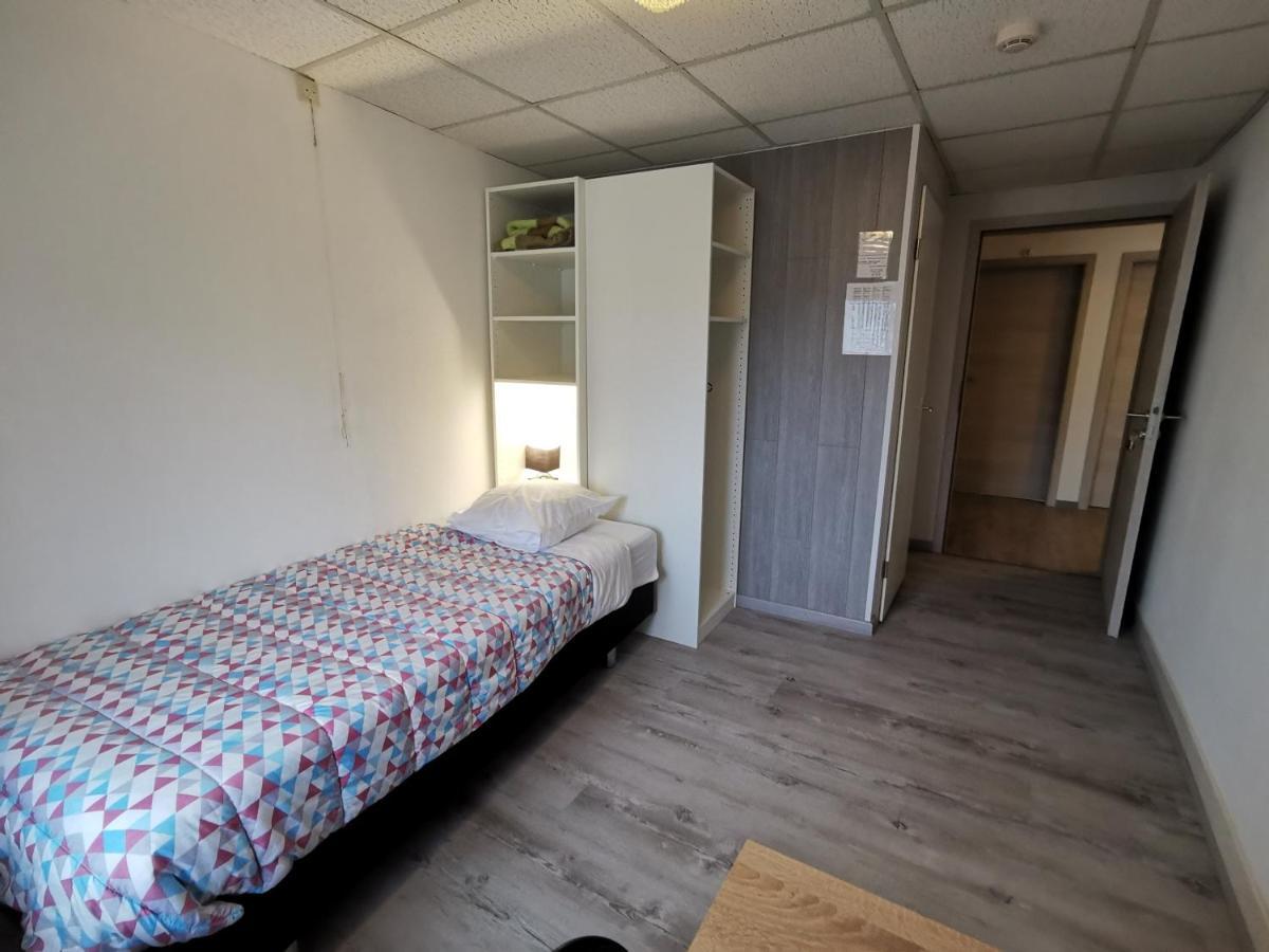 Hotel Chez Phil Robertville Esterno foto