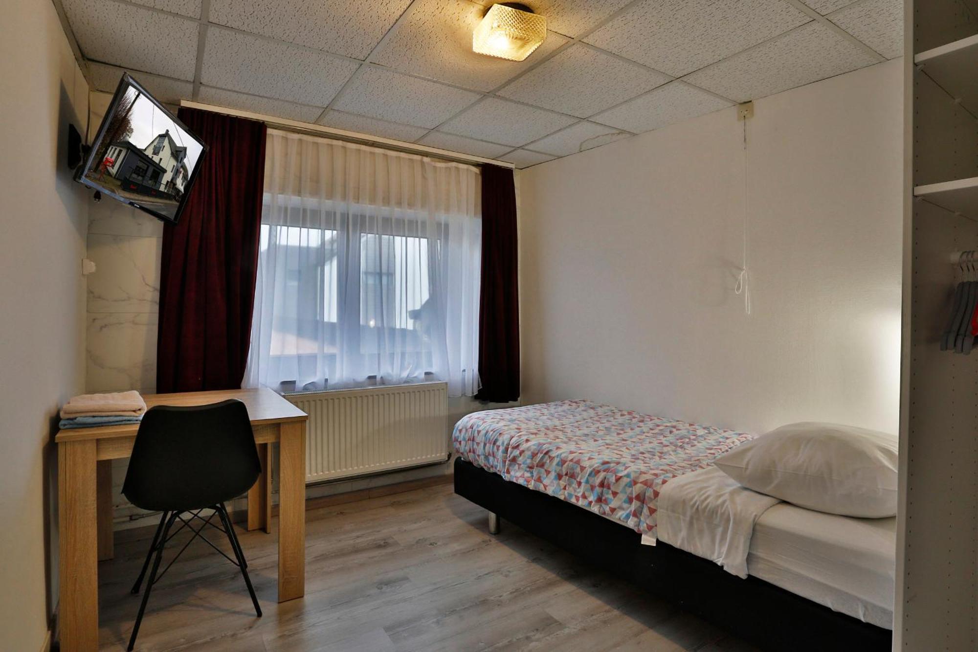 Hotel Chez Phil Robertville Esterno foto