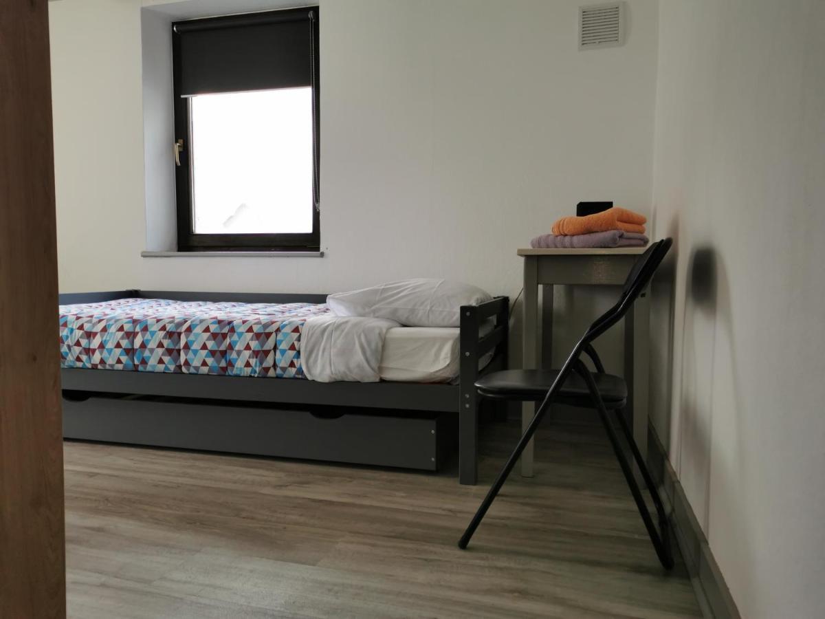 Hotel Chez Phil Robertville Esterno foto